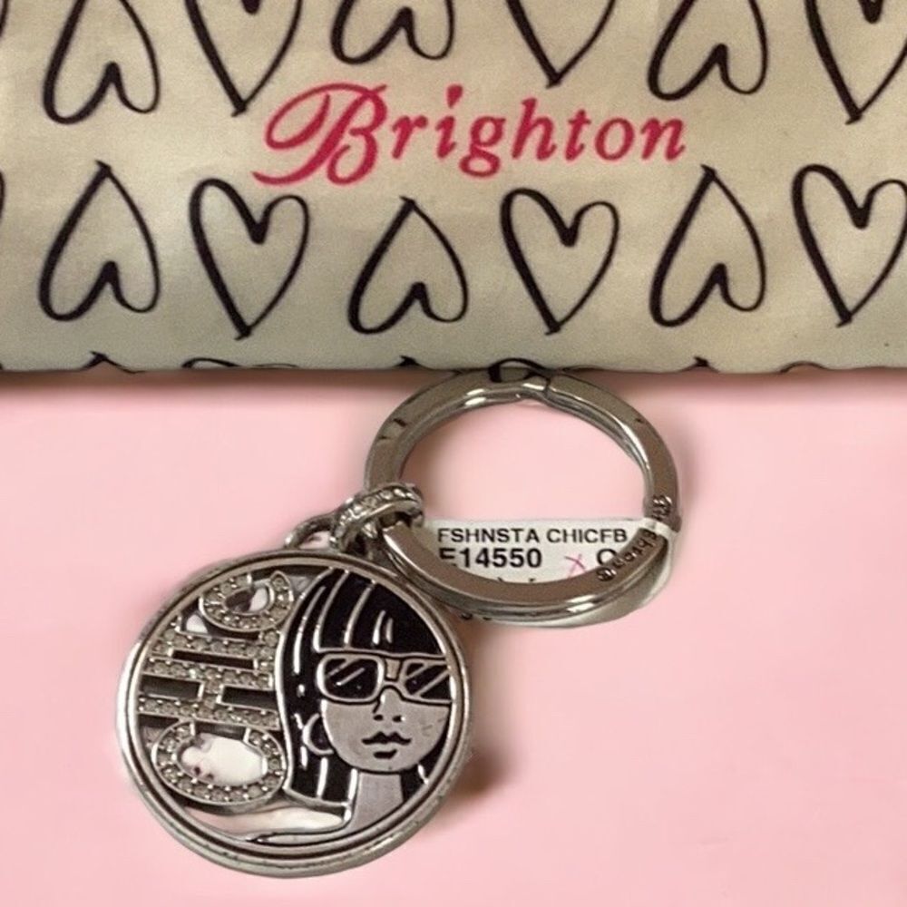 BRIGHTON NEW FASHIONISTA CHIC REVERSIBLE KEY FOB OR NECKLACE